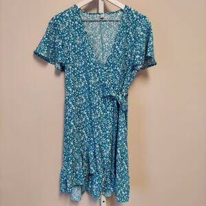 Nagoo Women's Wrap Dress M Blue Ditsy Floral True‎ Wrap VNeck Ruffle